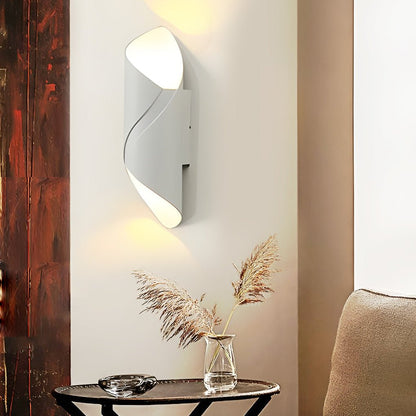 Outdoor wall lamp 