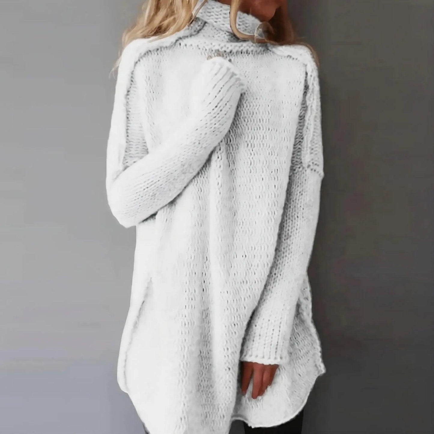 FIORELLA™ | HANDMADE SWEATER WITH BRAIDED DESIGN