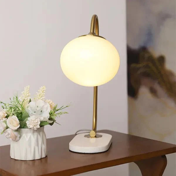 Marshmallow metal and glass table lamp