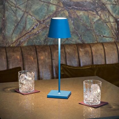 High table lamp with dimming function 