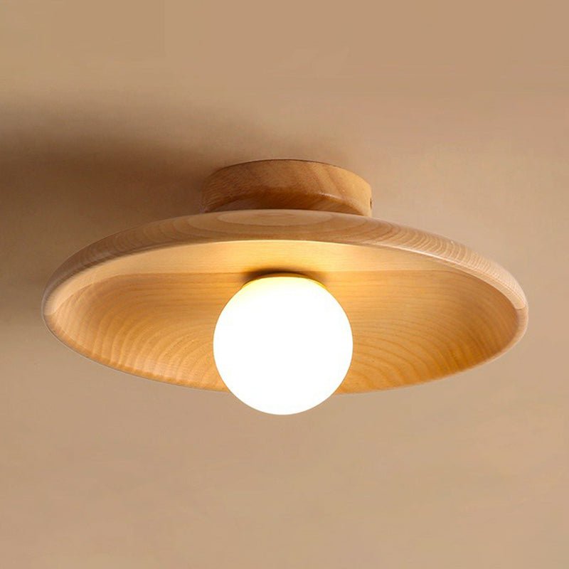 Shallow bowl-shaped ceiling lamp