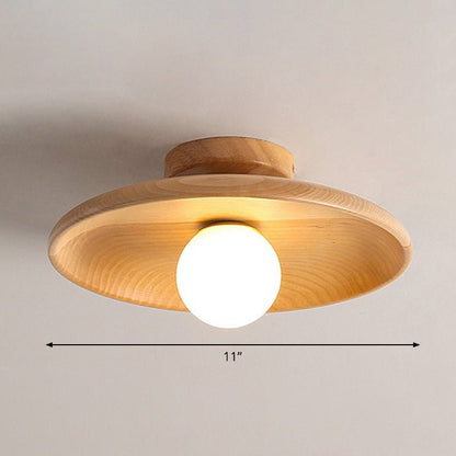 Shallow bowl-shaped ceiling lamp