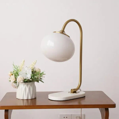 Marshmallow metal and glass table lamp