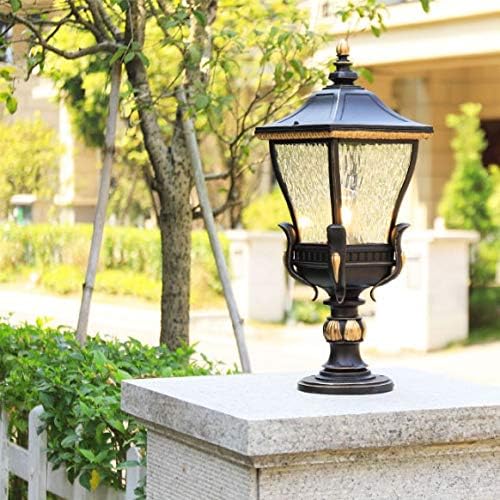 Outdoor lantern