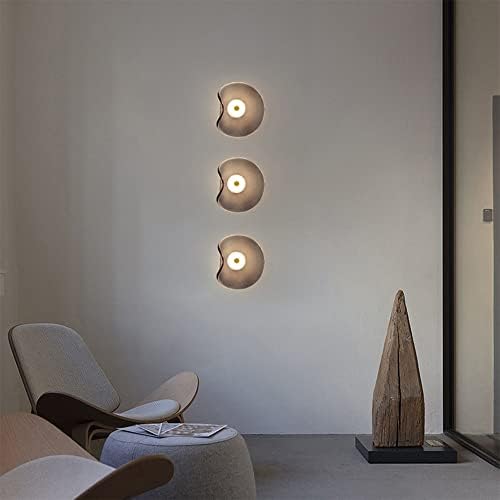 Modern decorative wall lamp