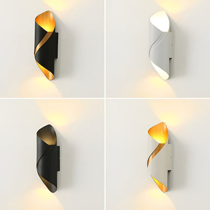 Outdoor wall lamp 