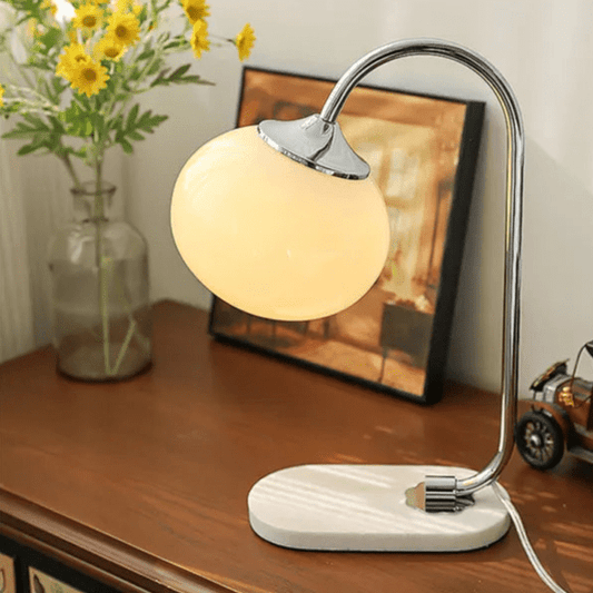 Marshmallow metal and glass table lamp