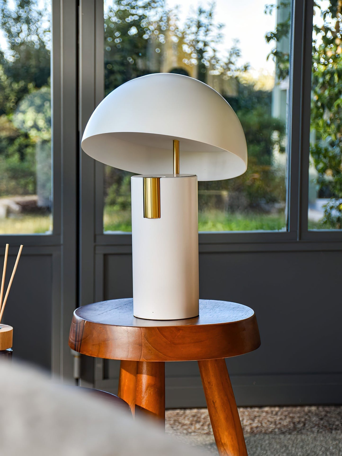 Avo Table Lamp 