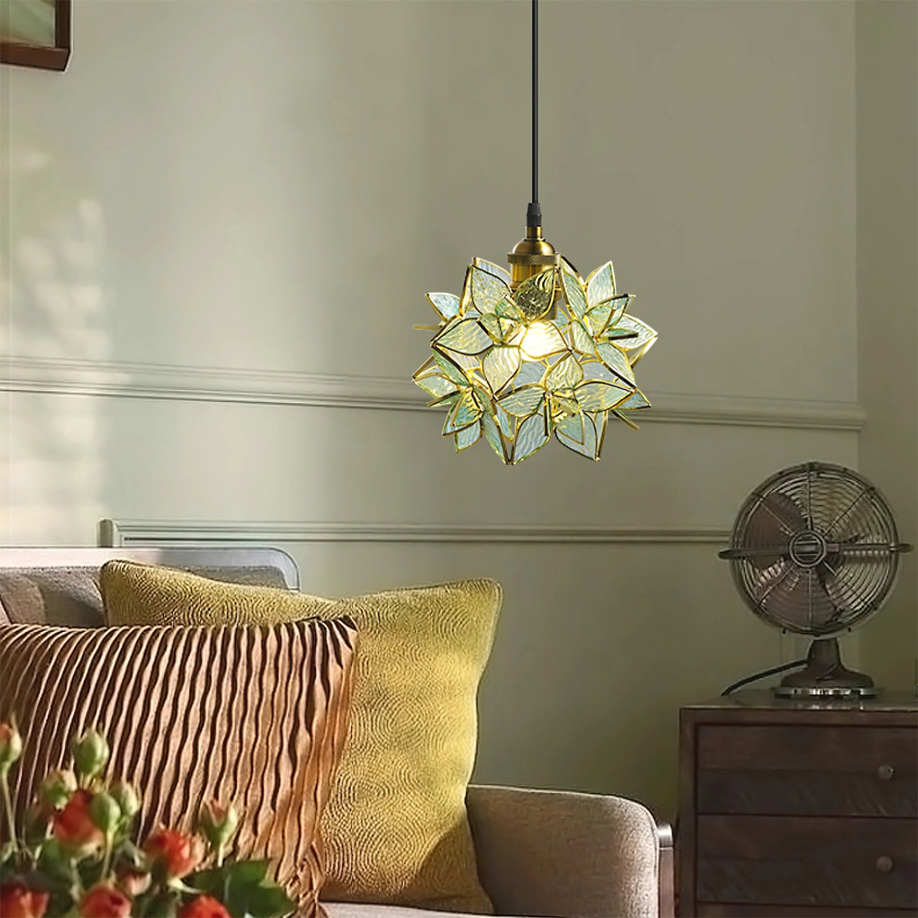 Kapiz pendant lamp 