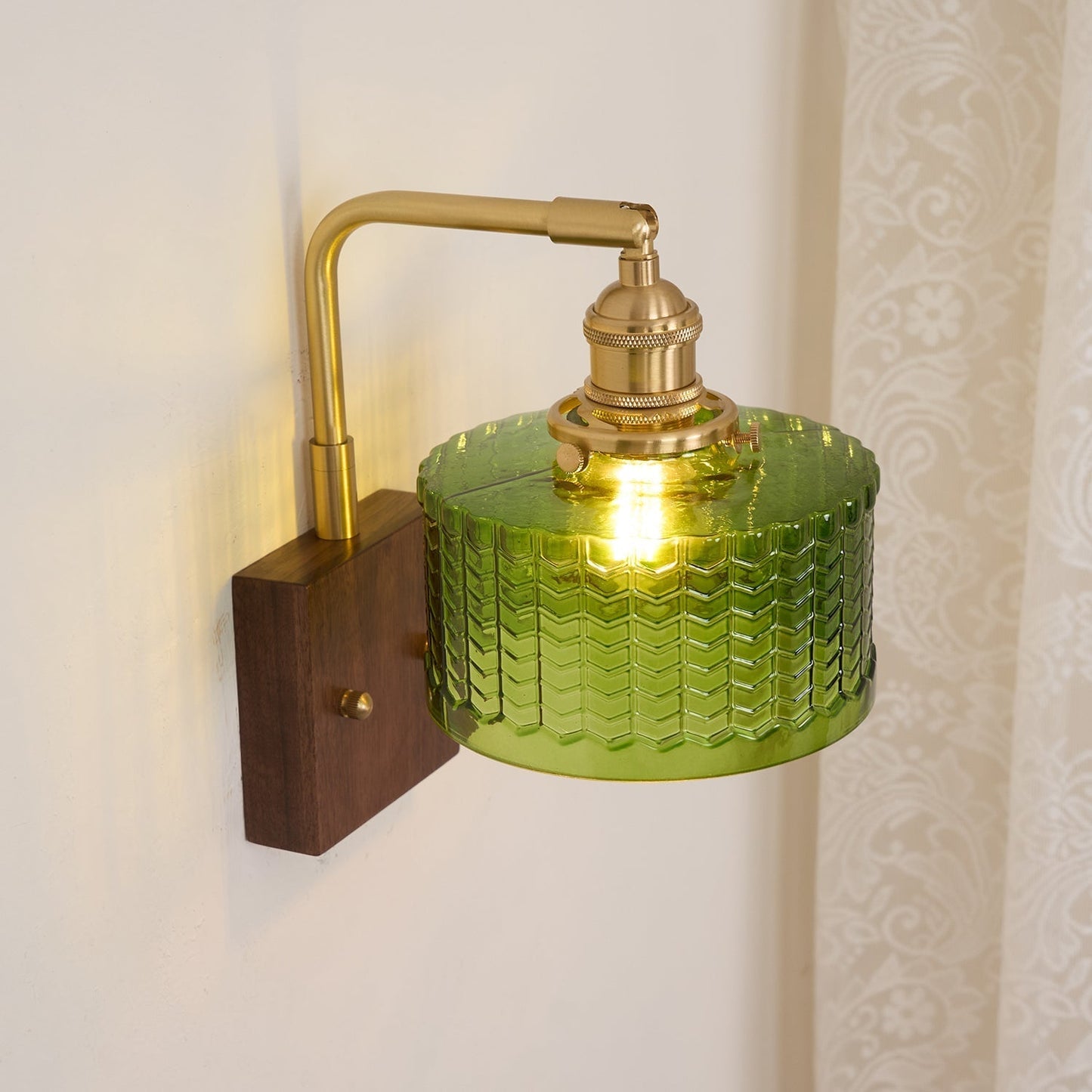 Camela wall lamp