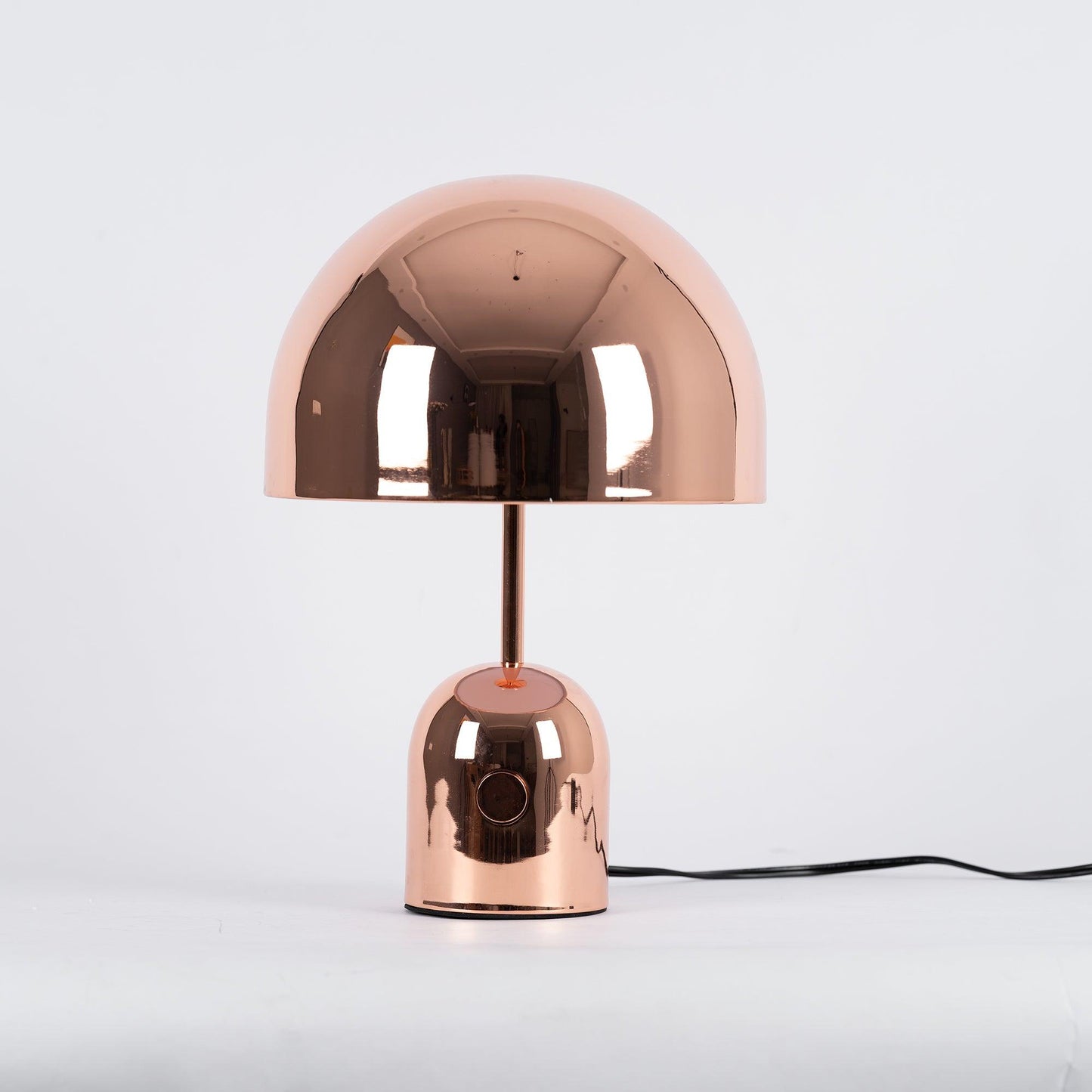 Bell table lamp