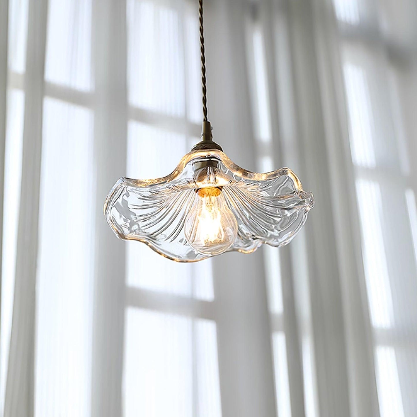 Flower glass pendant lamp