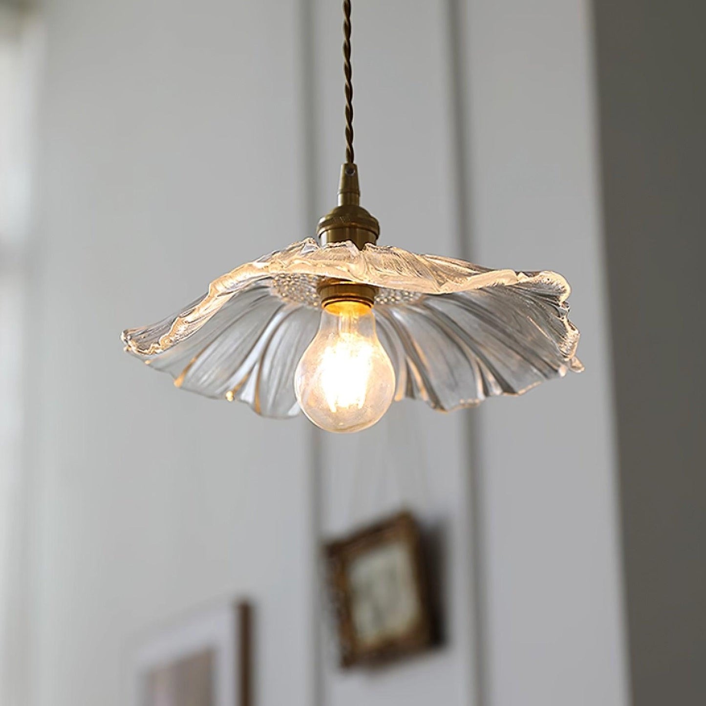 Flower glass pendant lamp