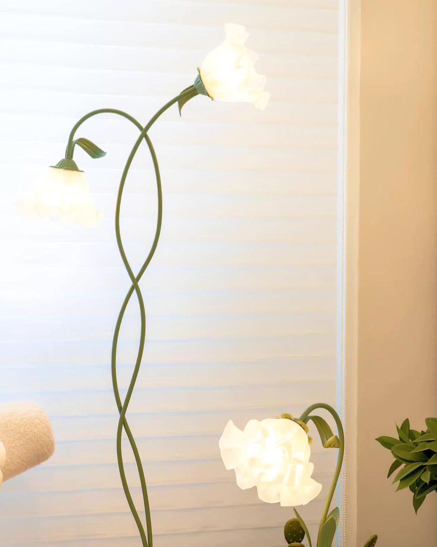 Calla Flowers floor lamp 