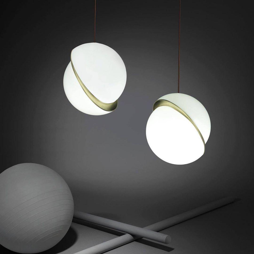 Half moon pendant lamp 