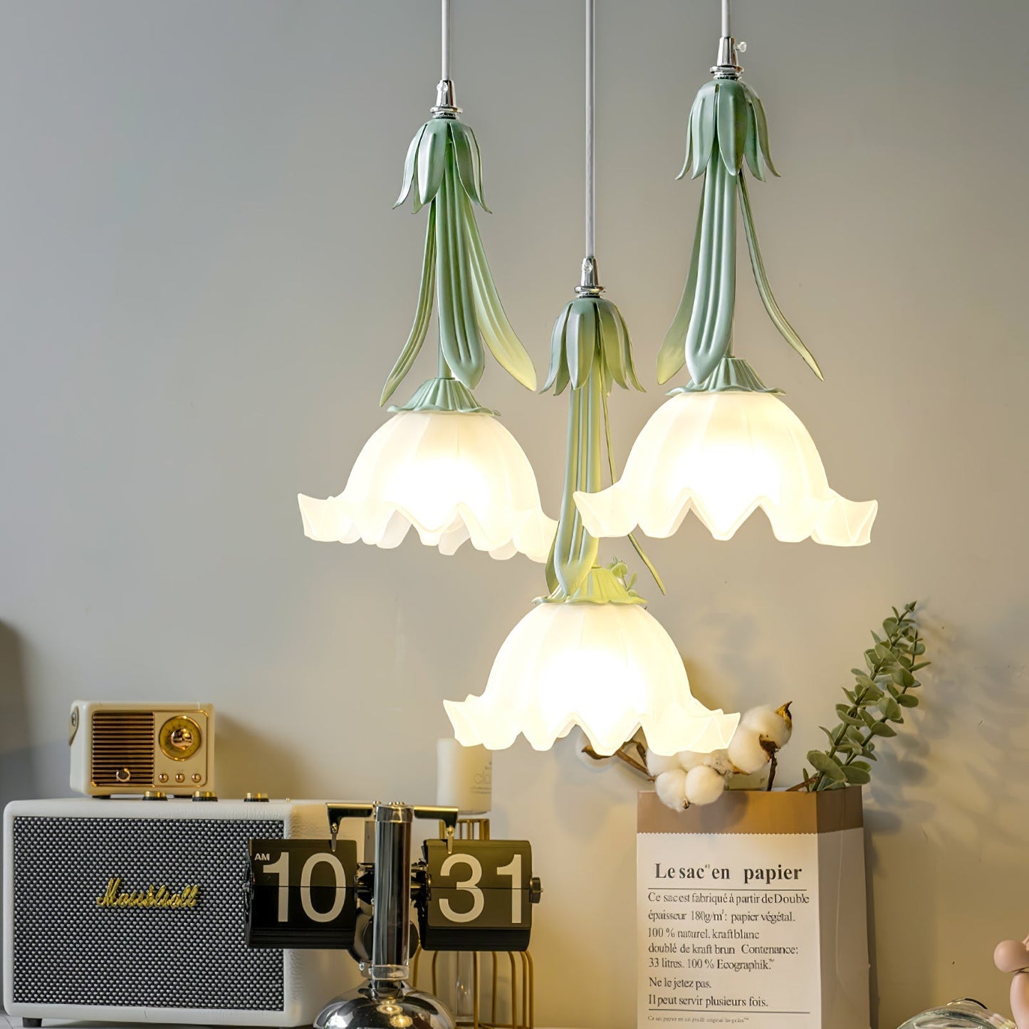 Lily of the valley pendant lamp