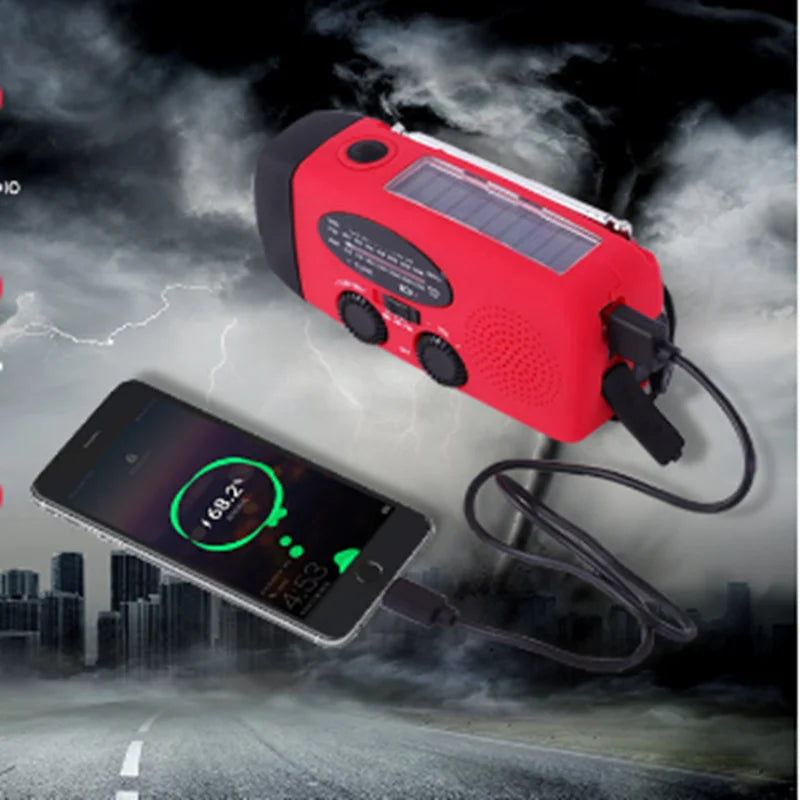 LUMI IMPACT™ | Emergency Radio with Flashlight and Powerbank