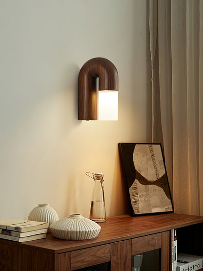 Arcus wooden wall lamp