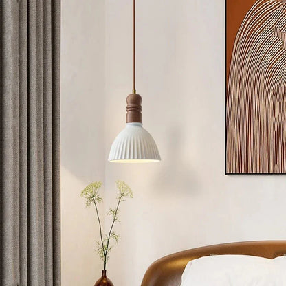 Cream Wind Solid Wood Pendant Lamp