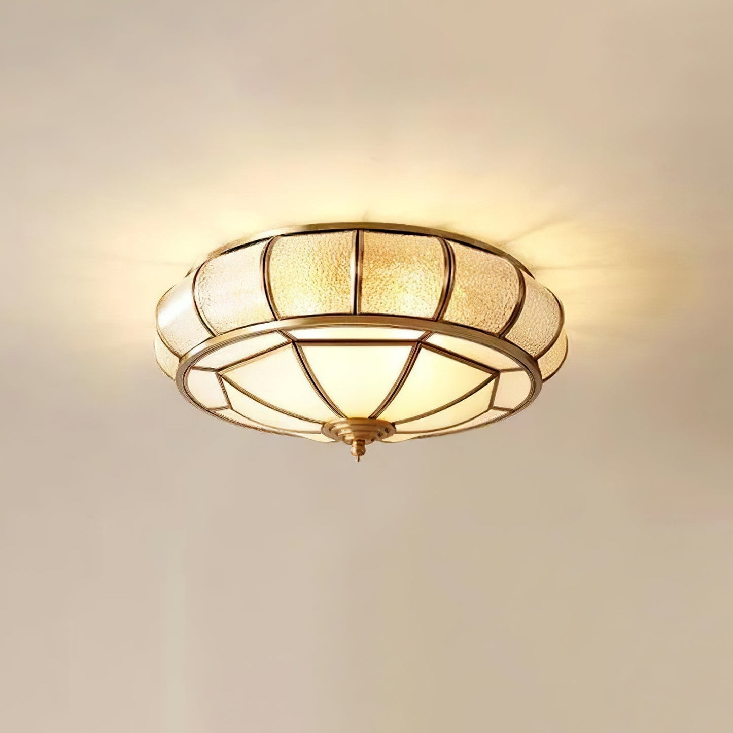 Round glass ceiling lamp with structure