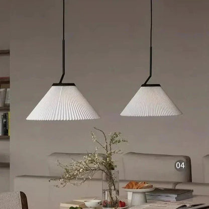 Noridic pleated cream pendant lamp