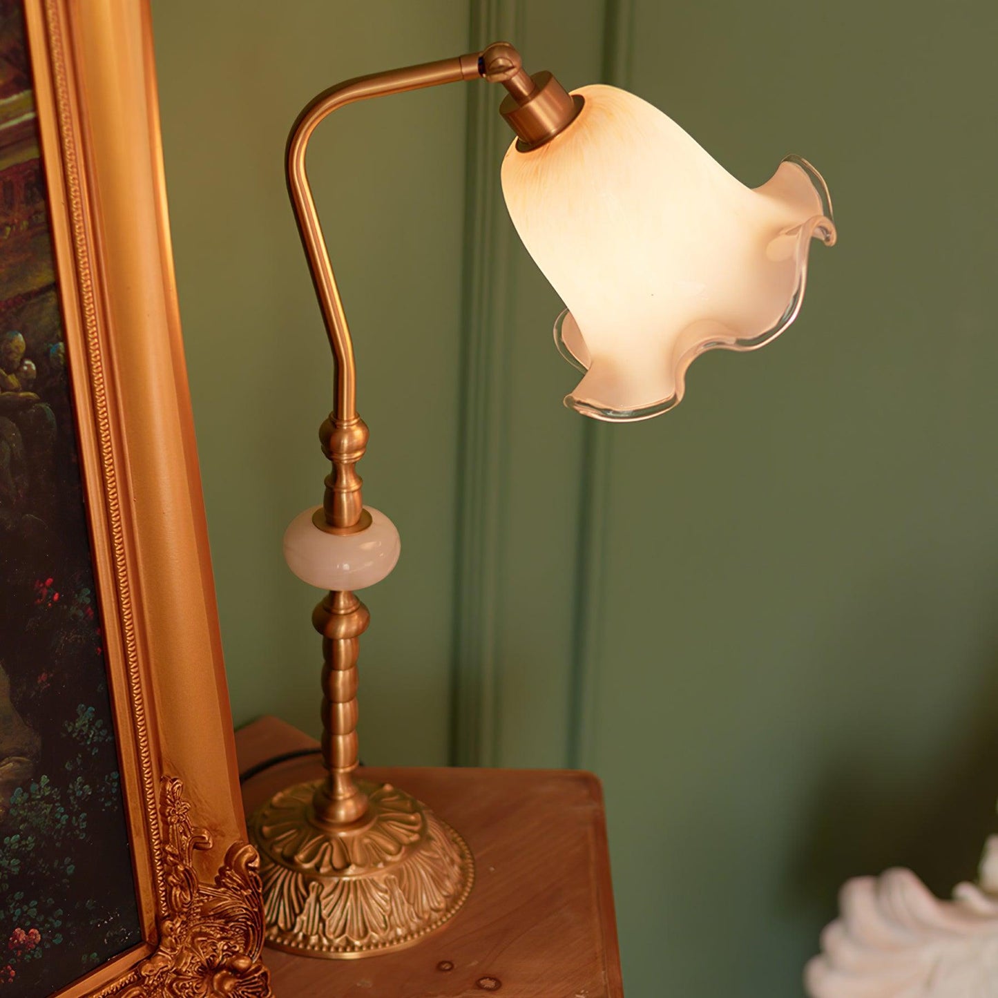 Tulip Brass Work Lamp Table Lamp 