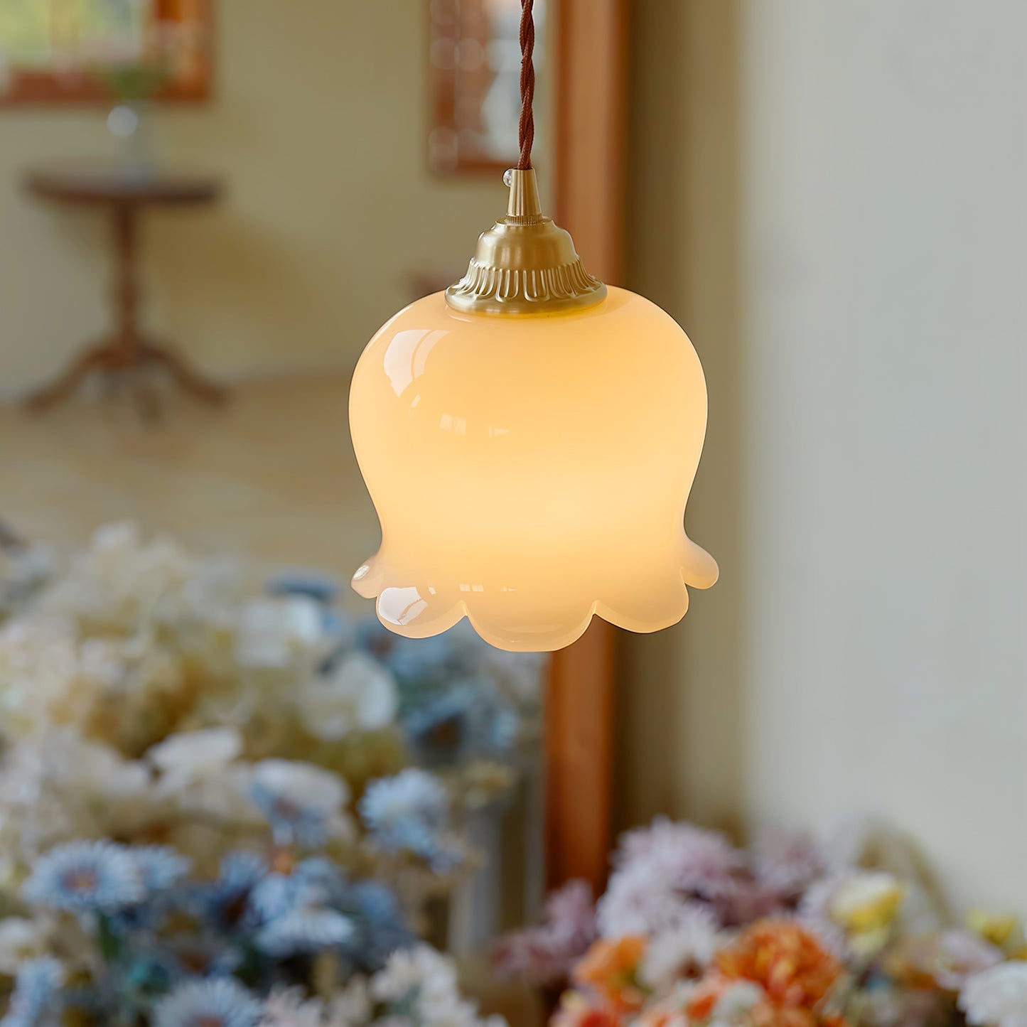 Valley flower pendant lamp