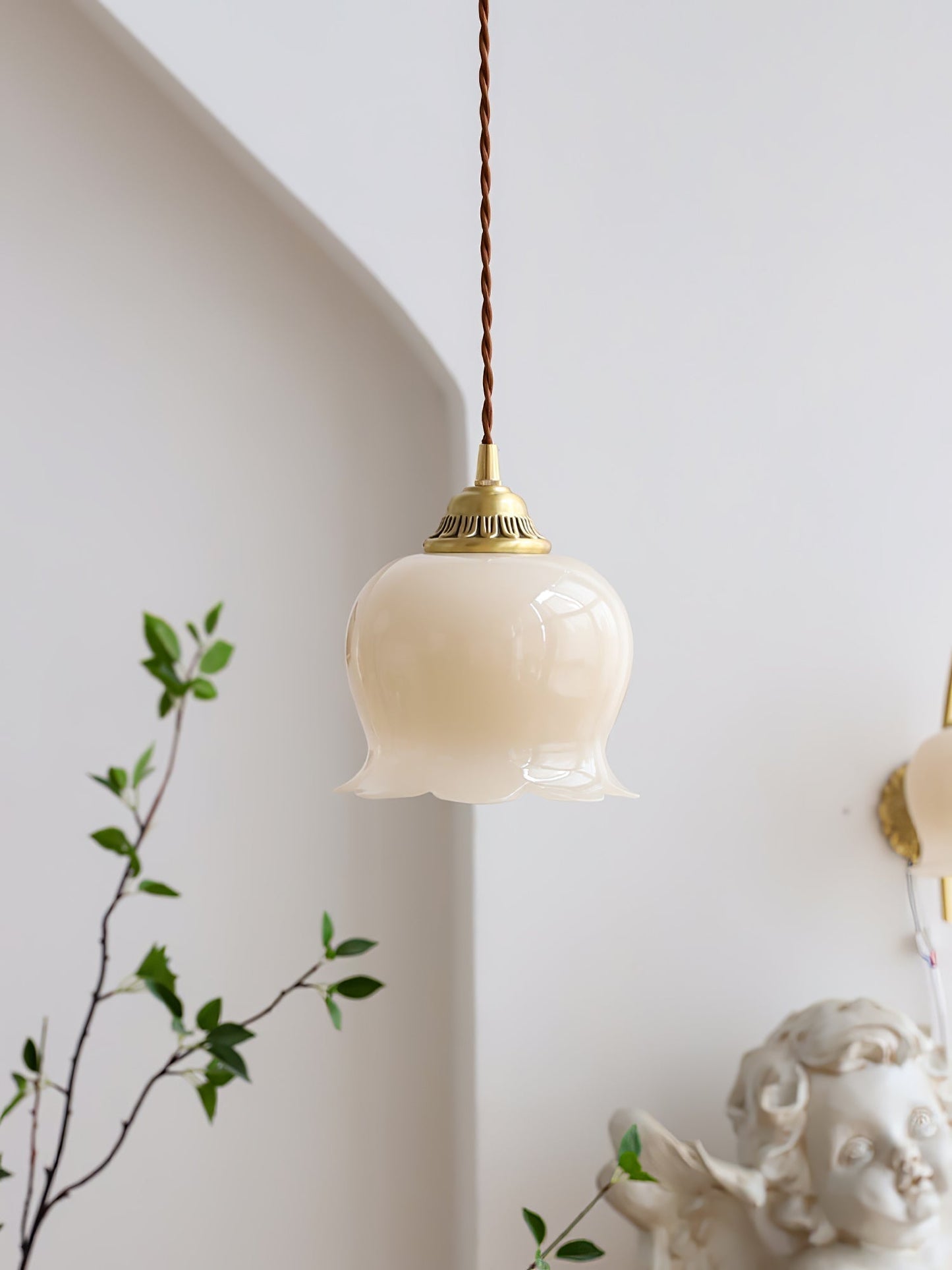 Valley flower pendant lamp