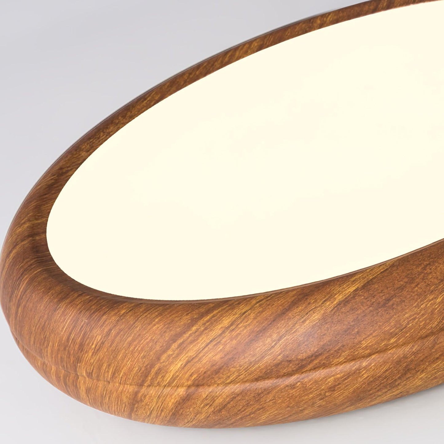 Round ceiling lamp with wood grain 