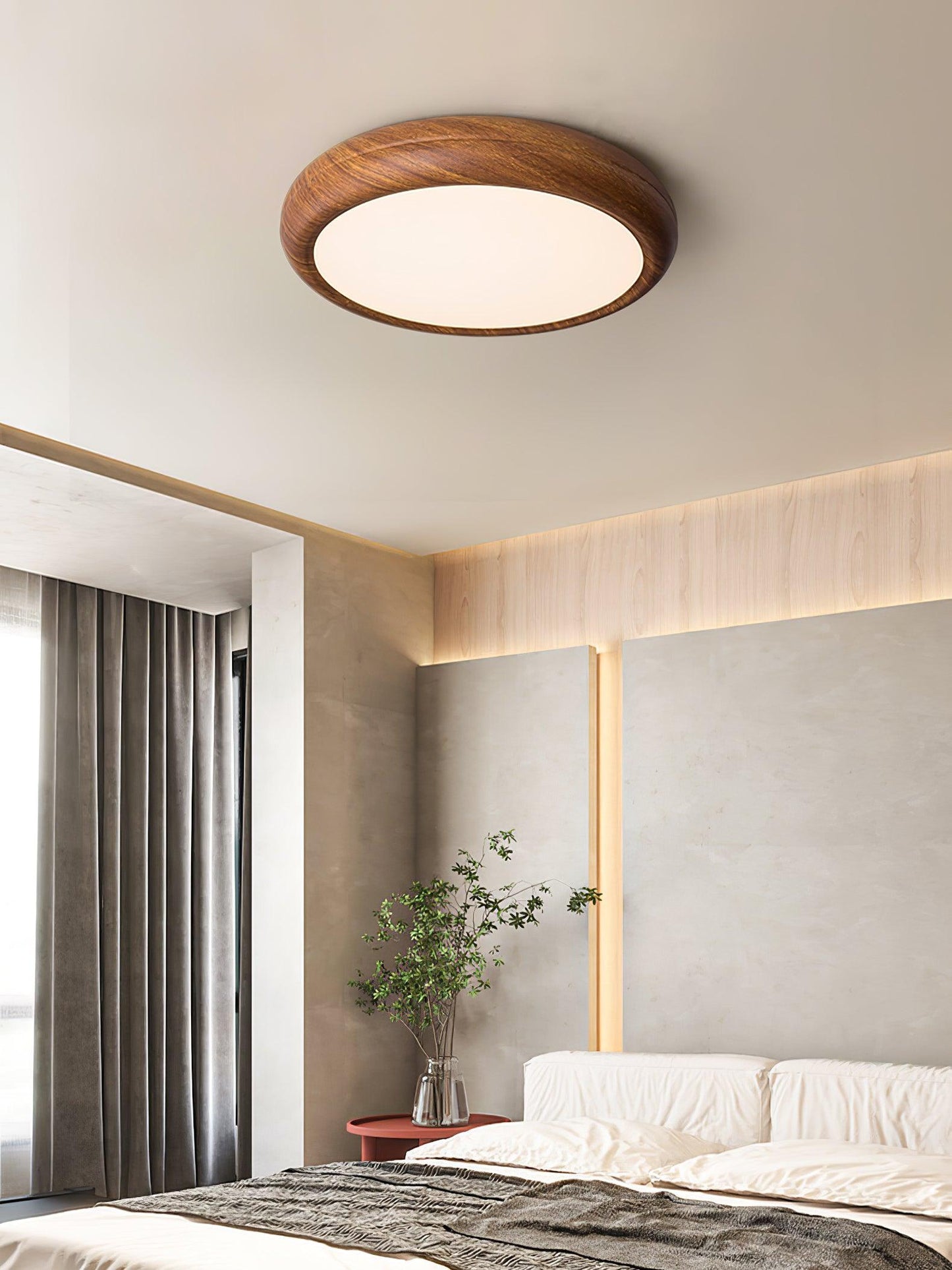 Round ceiling lamp with wood grain 