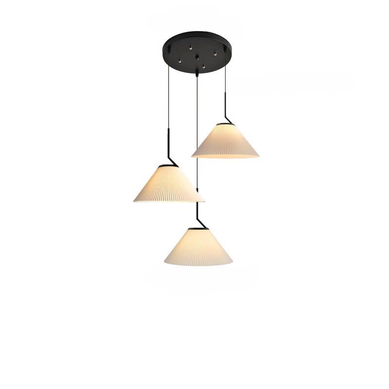 Noridic pleated cream pendant lamp