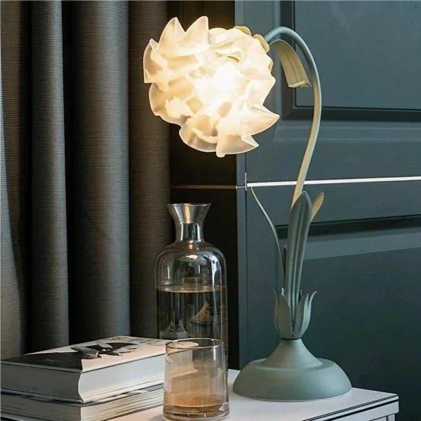 Vintage adjustable flower table lamp